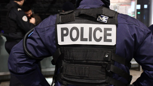 Seine-Saint-Denis : un homme mena&ccedil;ant arm&eacute; de couteaux abattu par un policier &agrave; Bobigny