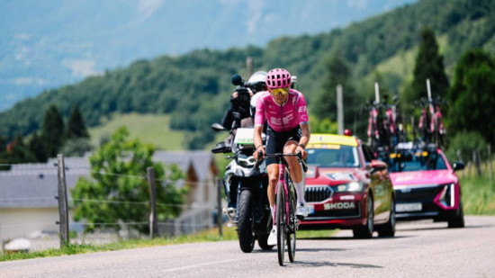 Tour Auvergne-Rh&ocirc;ne-Alpes : le Savoyard Alex Baudin frappe fort et prend le maillot jaune