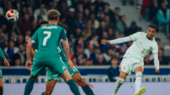 Avant le Mondial, les Bleus se rassurent face &agrave; l&rsquo;Irlande du Nord gr&acirc;ce &agrave; un tripl&eacute; d&rsquo;Olise