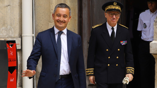 Affaire Lyhanna : G&eacute;rald Darmanin chute dans les sondages et perd 5 points de popularit&eacute;