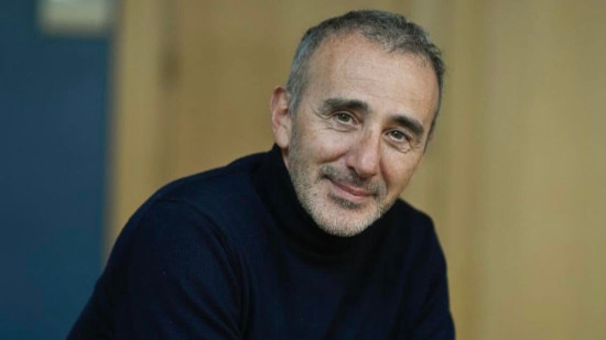 "Je suis surtout un opposant à LFI" : Elie Semoun juge les insoumis "plus dangereux" que le RN "Je suis surtout un opposant à LFI" : Elie Semoun juge les insoumis "plus dangereux" que le RN