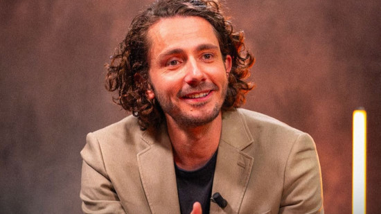 Accusations contre Guillaume Pley : l&rsquo;animateur reconna&icirc;t des &eacute;changes "inappropri&eacute;s" avec son public