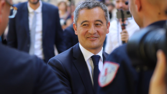 Présidentielle 2027 : Gérald Darmanin renonce à être candidat et se range derrière Édouard Philippe Présidentielle 2027 : Gérald Darmanin renonce à être candidat et se range derrière Édouard Philippe