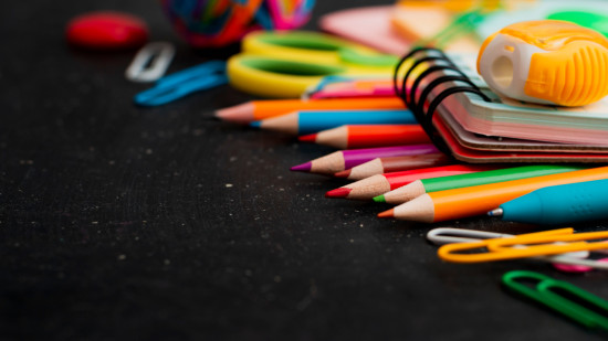 Rentrée scolaire : l’allocation versée à partir de ce mardi à près de trois millions de foyers Rentrée scolaire : l’allocation versée à partir de ce mardi à près de trois millions de foyers
