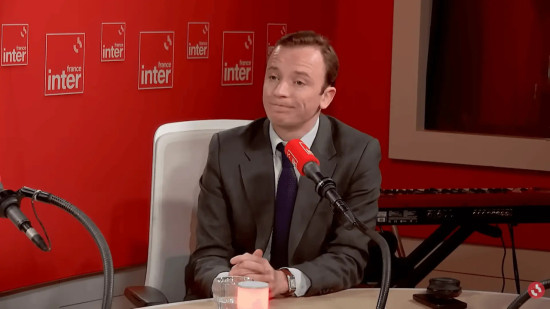 Radio France : un pr&eacute;avis de gr&egrave;ve d&eacute;pos&eacute; contre l&rsquo;arriv&eacute;e de Charles Sapin sur France Inter