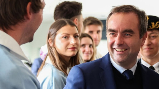 Protection de l&rsquo;enfance et des femmes : Lecornu promet plus de 4 milliards d&rsquo;euros en 2027