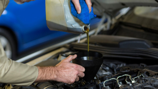 Apr&egrave;s les carburants, une p&eacute;nurie d'huile moteur menace d&eacute;sormais les automobilistes