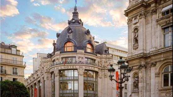 Le BHV Marais d&eacute;pose le bilan : le c&eacute;l&egrave;bre grand magasin parisien demande son placement en redressement judiciaire