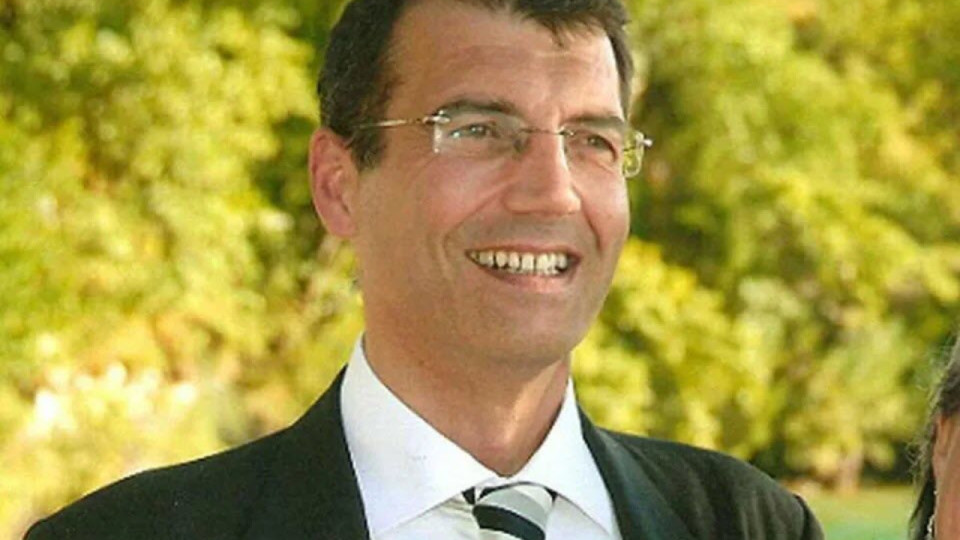 Imbroglio au sujet d'une confession de Xavier Dupont de Ligonn&egrave;s en 2022 : Appel &agrave; t&eacute;moins et Julien Courbet pi&eacute;g&eacute;s ?
