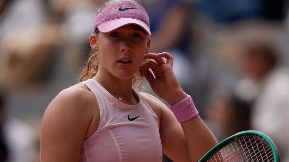Roland-Garros : Mirra Andreeva sacr&eacute;e, Maja Chwalinksa balay&eacute;e (6-3, 6-2)