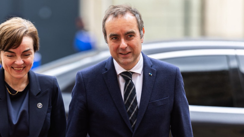 Tests antidrogue surprise : le gouvernement va contr&ocirc;ler les minist&egrave;res