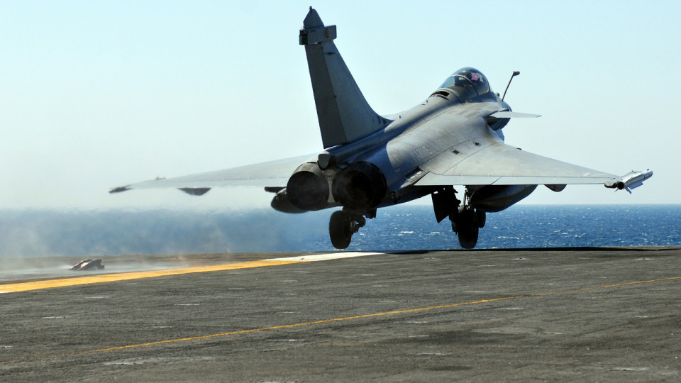 Collision mortelle entre deux Rafale : l&rsquo;enqu&ecirc;te conclut &agrave; une erreur de pilotage