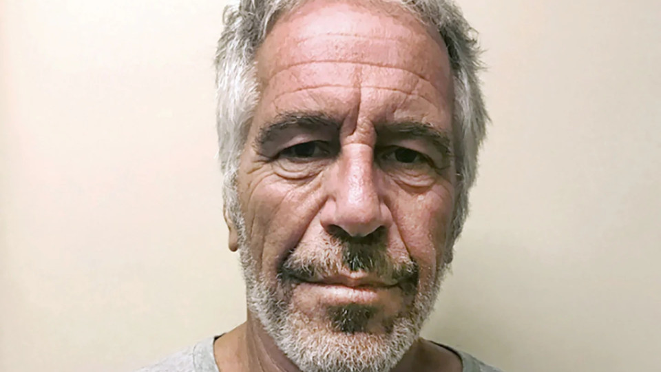 Affaire Epstein : apr&egrave;s la mort de Daniel Siad, Ebba Karlsson veut poursuivre l&rsquo;&Eacute;tat fran&ccedil;ais