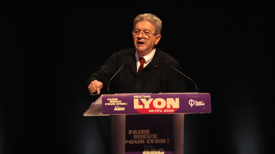 Budget 2027 : Jean-Luc M&eacute;lenchon annonce que LFI censurera le gouvernement Lecornu
