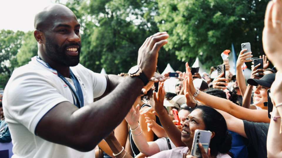 Teddy Riner insult&eacute; et harcel&eacute; en ligne apr&egrave;s avoir &eacute;voqu&eacute; l&rsquo;extr&ecirc;me droite : le parquet ouvre une enqu&ecirc;te