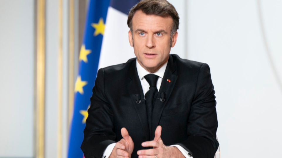 Carburants, menace russe : Emmanuel Macron face aux Fran&ccedil;ais ce soir sur TF1 et France 2