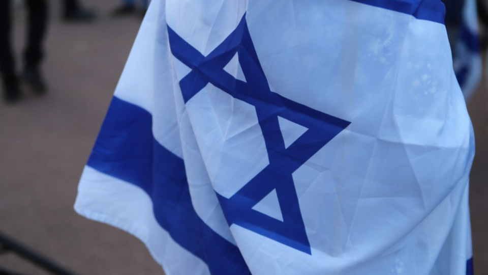 Attaques du 7-Octobre : Macron rend hommage aux victimes, Isra&euml;l se recueille sous haute vigilance
