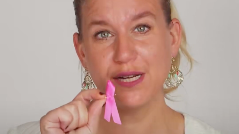 Octobre rose : Mathilde Panot rejette le ruban et d&eacute;clenche une pol&eacute;mique