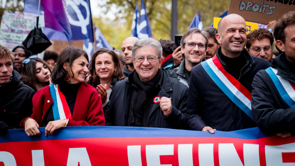 Pr&eacute;sidentielle 2027 : 43 % des Fran&ccedil;ais veulent emp&ecirc;cher LFI d'acc&eacute;der au pouvoir, contre 30 % pour le RN, selon un sondage